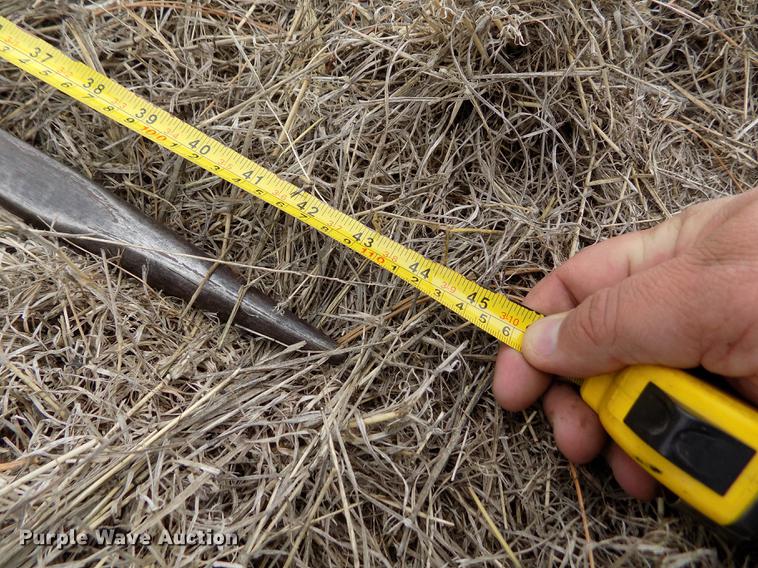 image for item FA9520 1989 John Deere 4755 tractor