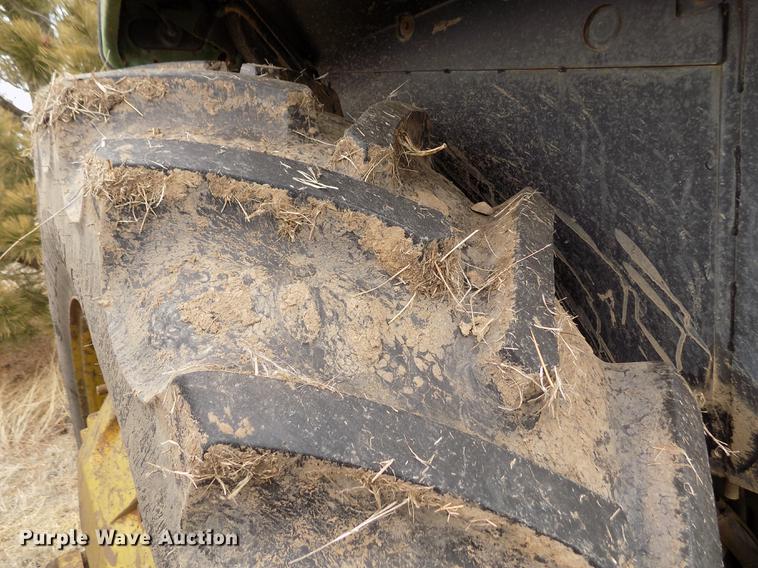 image for item FA9520 1989 John Deere 4755 tractor