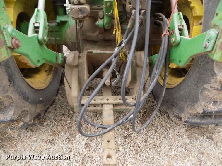 image for item FA9520 1989 John Deere 4755 tractor