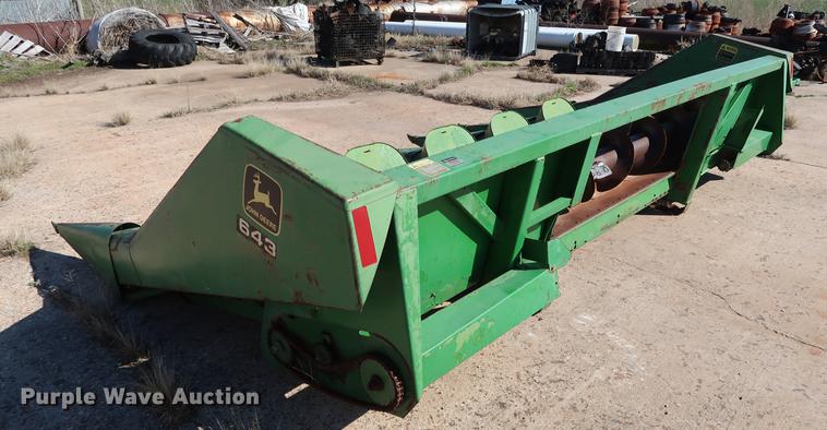 image for item FE9599 (2) John Deere 643 corn heads