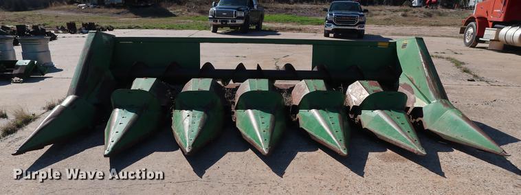 image for item FE9599 (2) John Deere 643 corn heads