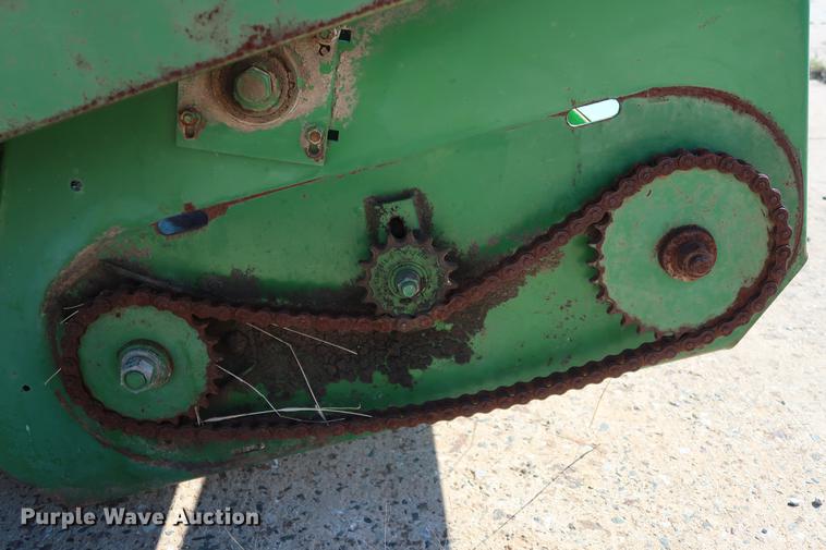 image for item FE9599 (2) John Deere 643 corn heads