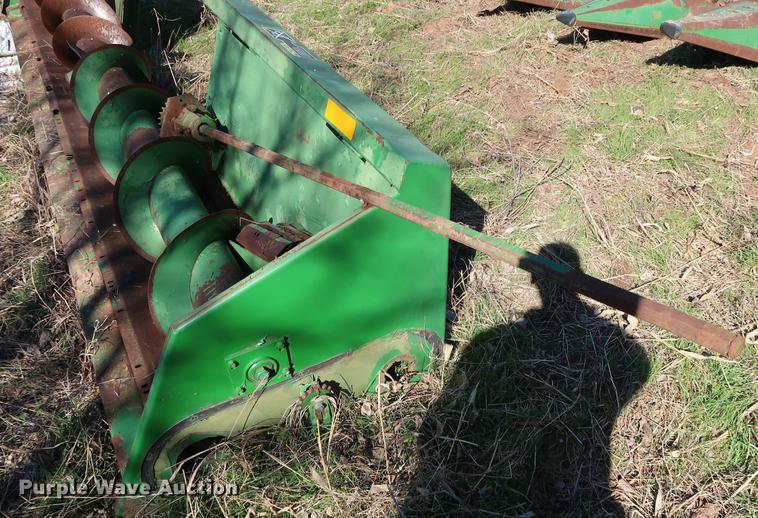 image for item FE9599 (2) John Deere 643 corn heads