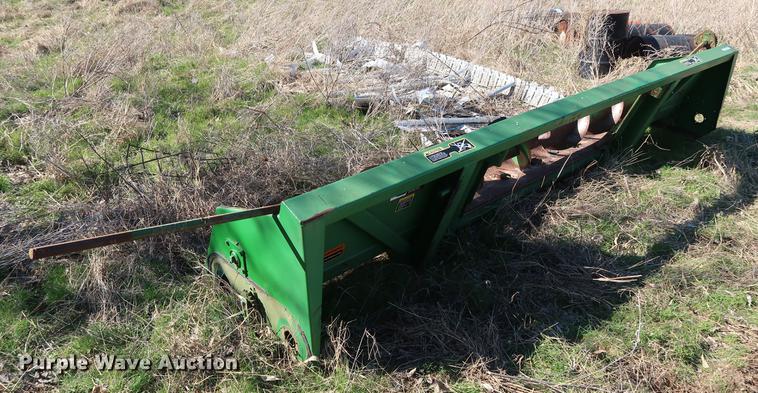 image for item FE9599 (2) John Deere 643 corn heads