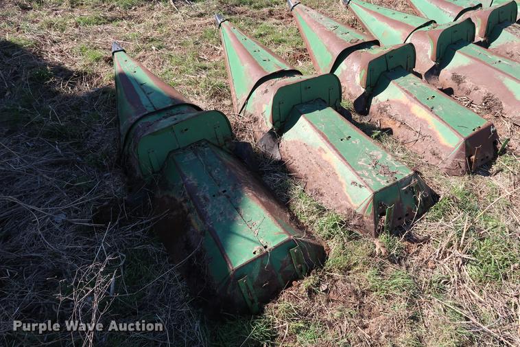 image for item FE9599 (2) John Deere 643 corn heads