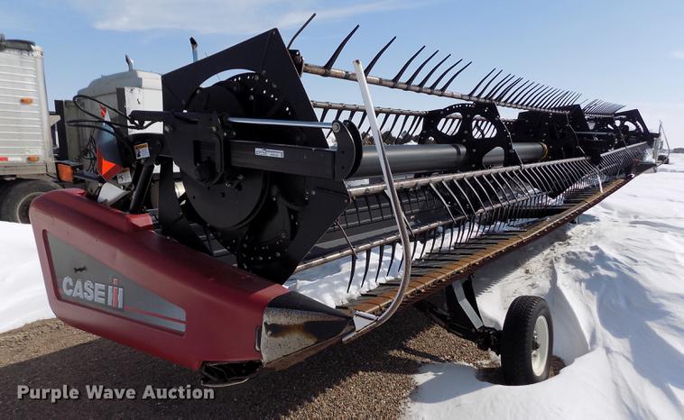 image for item FH9155 2011 Case IH 2162 35M10 2BH flex draper head