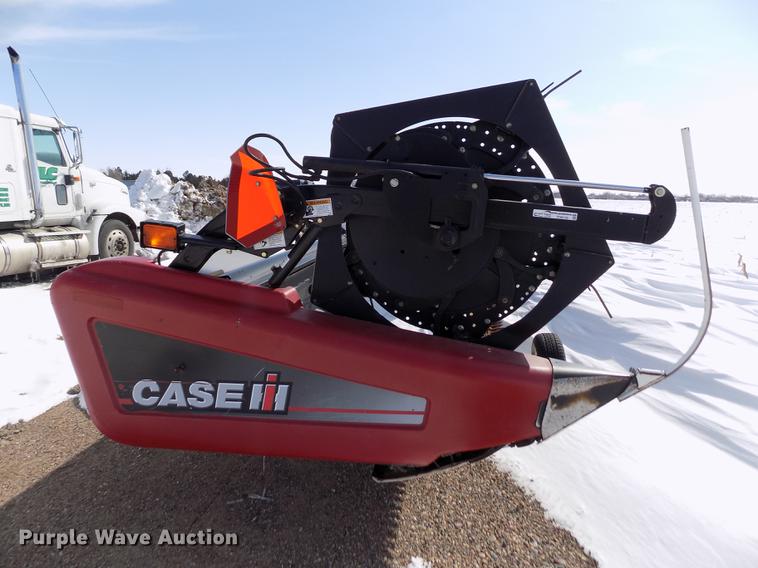 image for item FH9155 2011 Case IH 2162 35M10 2BH flex draper head