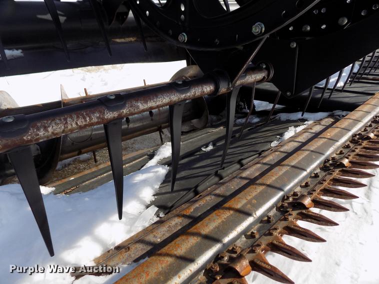 image for item FH9155 2011 Case IH 2162 35M10 2BH flex draper head