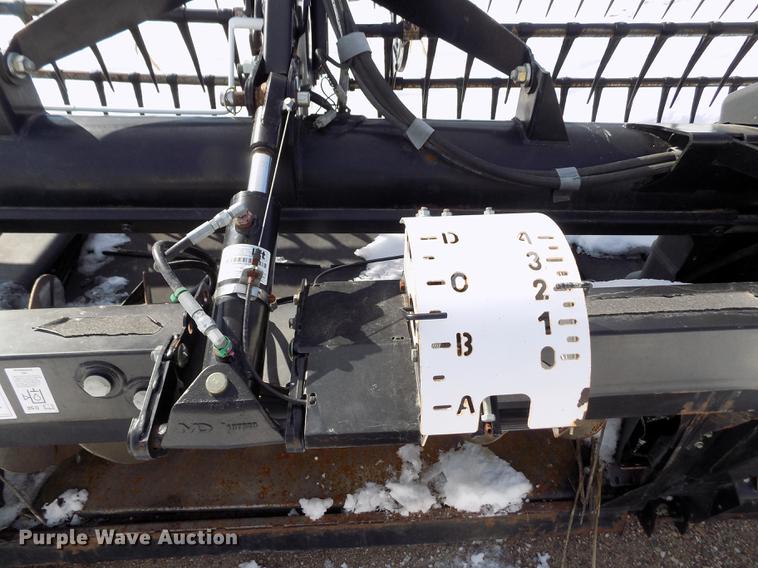 image for item FH9155 2011 Case IH 2162 35M10 2BH flex draper head