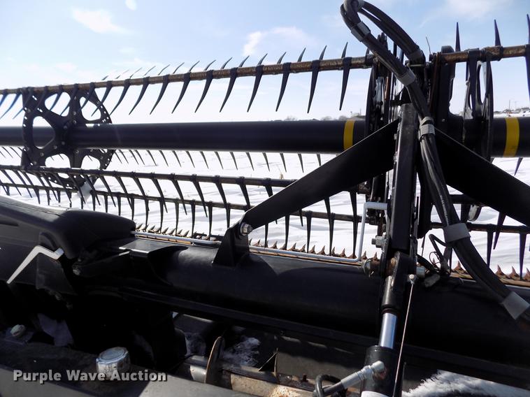image for item FH9155 2011 Case IH 2162 35M10 2BH flex draper head
