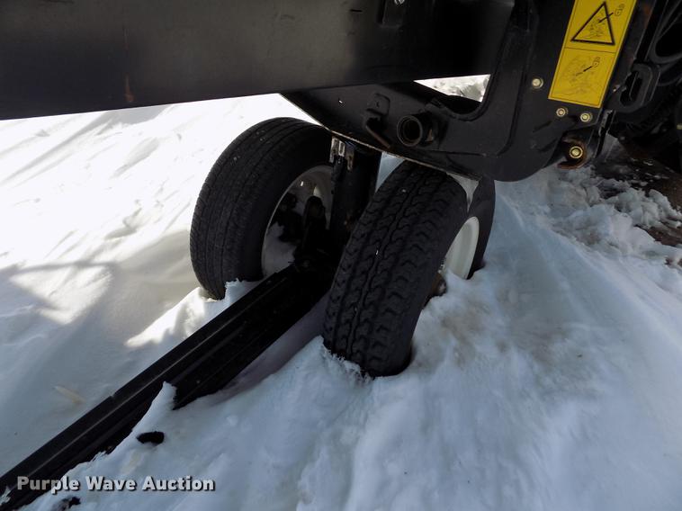 image for item FH9155 2011 Case IH 2162 35M10 2BH flex draper head