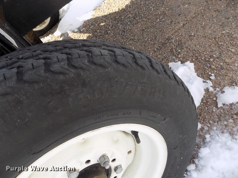 image for item FH9155 2011 Case IH 2162 35M10 2BH flex draper head