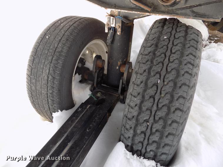 image for item FH9155 2011 Case IH 2162 35M10 2BH flex draper head