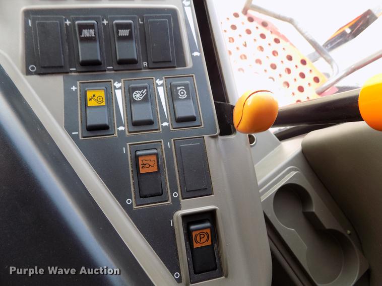 image for item FH9156 2012 Case IH 7088 Axial-Flow combine