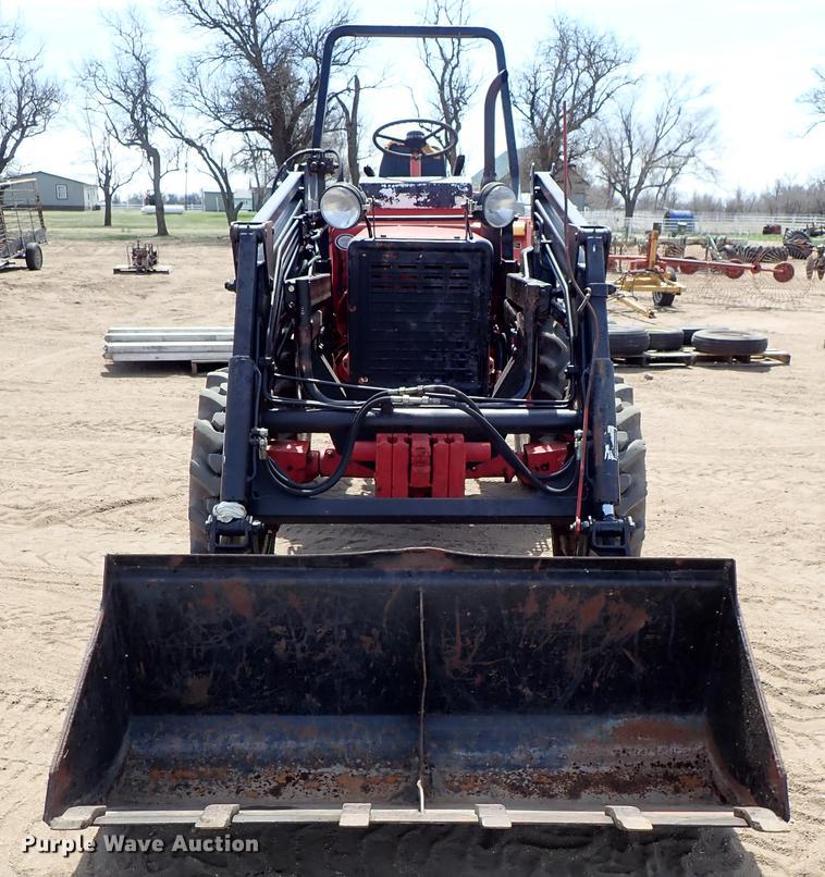 image for item FN9817 Belarus 310 MFWD tractor