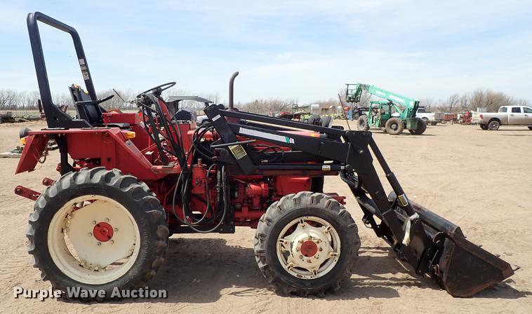 image for item FN9817 Belarus 310 MFWD tractor