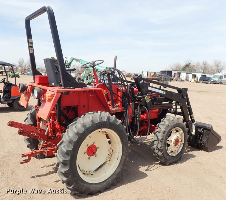 image for item FN9817 Belarus 310 MFWD tractor
