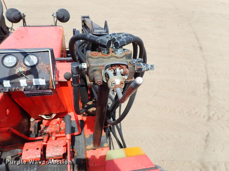 image for item FN9817 Belarus 310 MFWD tractor