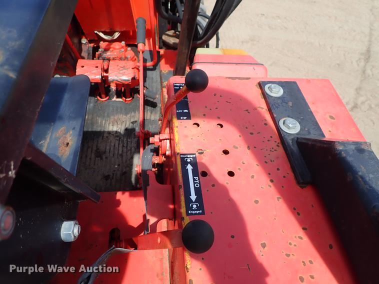 image for item FN9817 Belarus 310 MFWD tractor