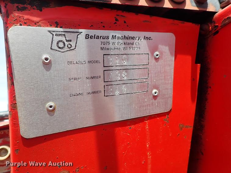 image for item FN9817 Belarus 310 MFWD tractor