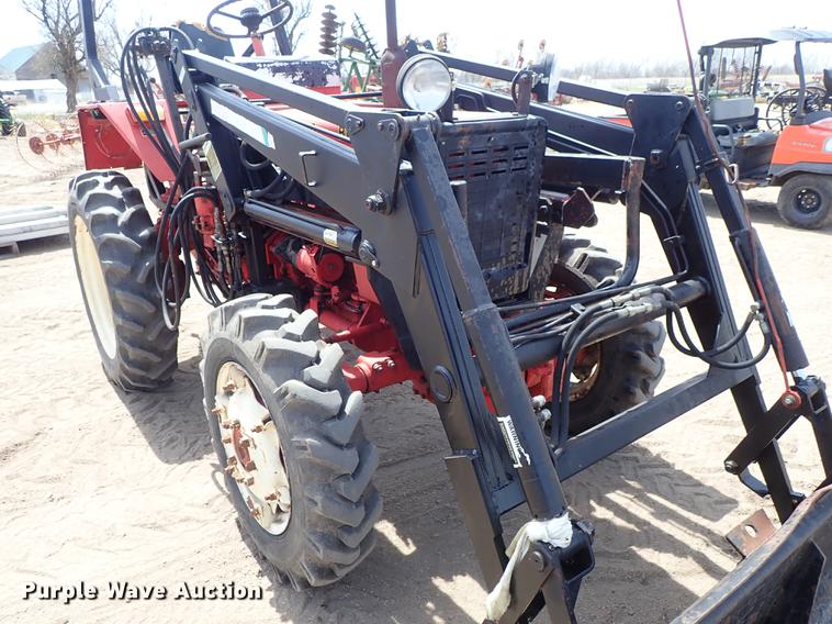 image for item FN9817 Belarus 310 MFWD tractor