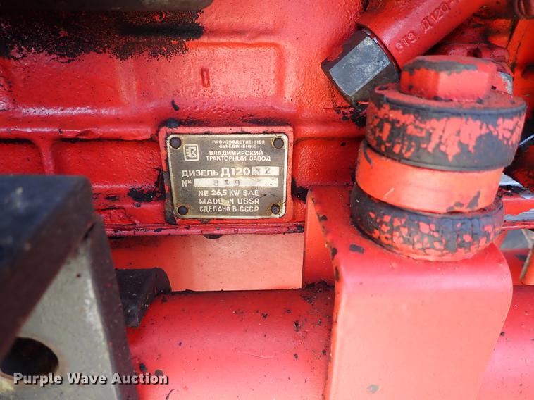 image for item FN9817 Belarus 310 MFWD tractor