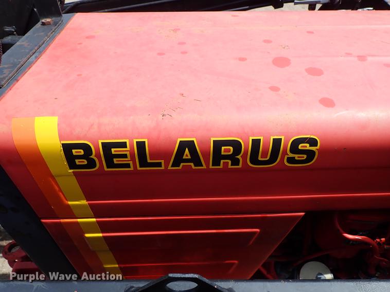 image for item FN9817 Belarus 310 MFWD tractor