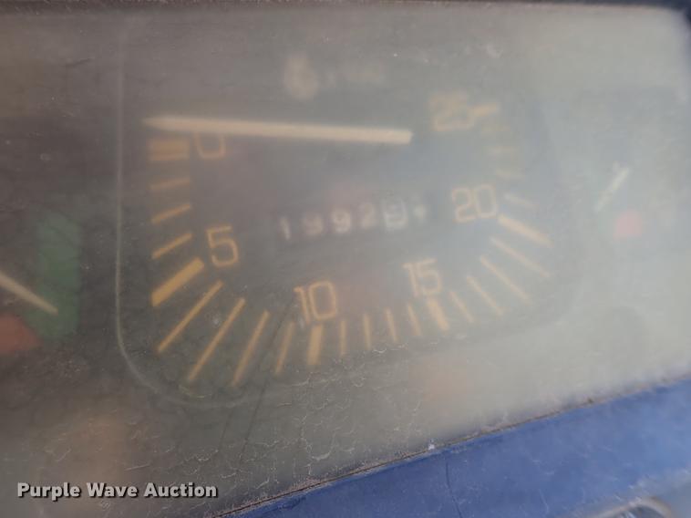 image for item FN9831 Ford 3930 tractor