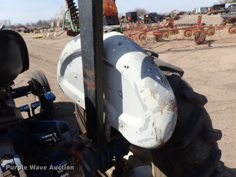 image for item FN9831 Ford 3930 tractor