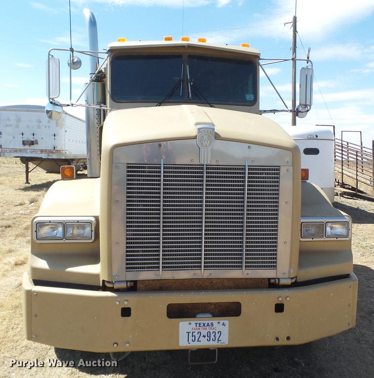 image for item FS9507 1997 Kenworth T800 semi truck