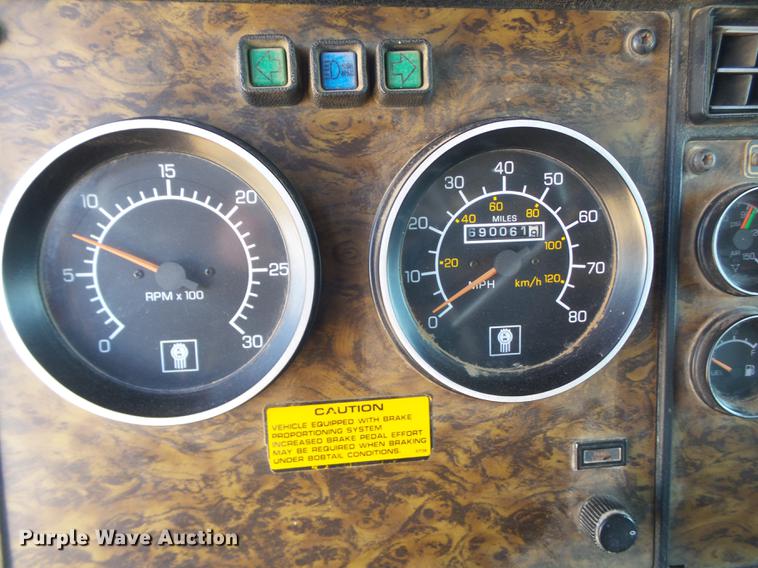 image for item FS9507 1997 Kenworth T800 semi truck