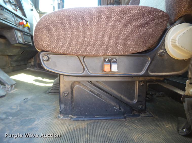 image for item FS9507 1997 Kenworth T800 semi truck