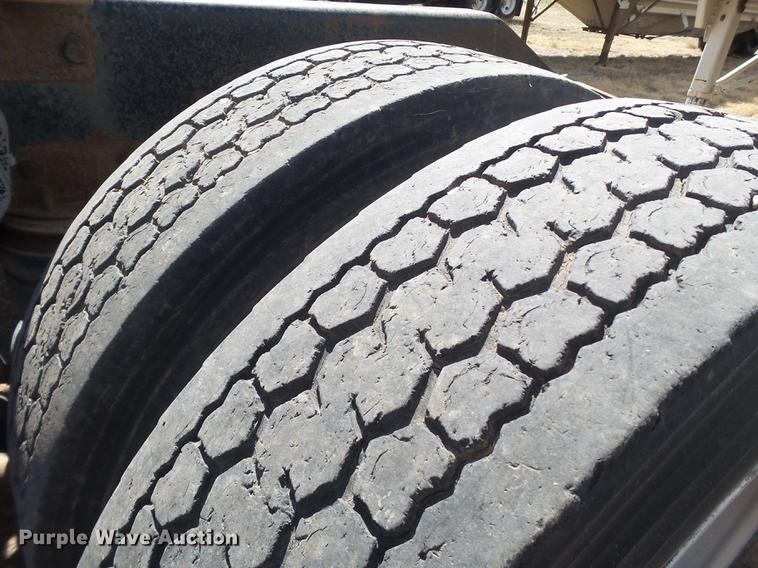 image for item FS9507 1997 Kenworth T800 semi truck