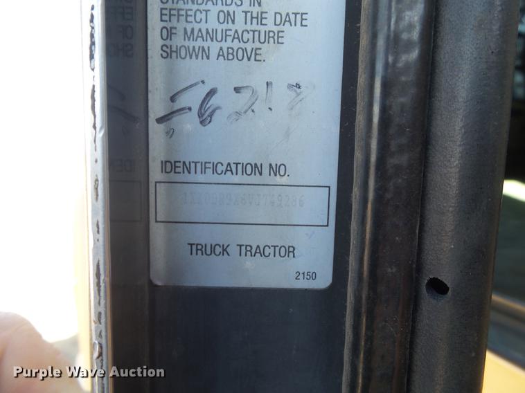 image for item FS9507 1997 Kenworth T800 semi truck