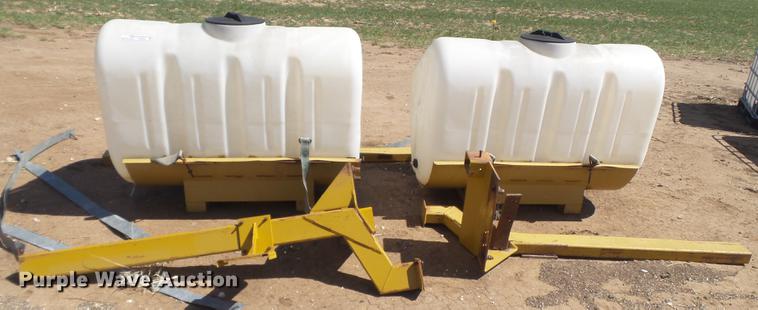 image for item FS9508 (2) Ag-Chem saddle tanks