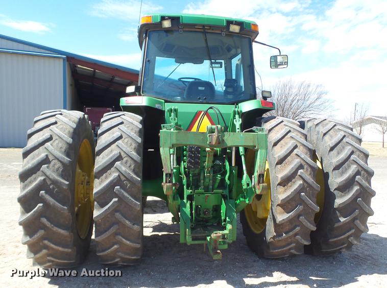 image for item FS9509 1998 John Deere 8400 MFWD tractor