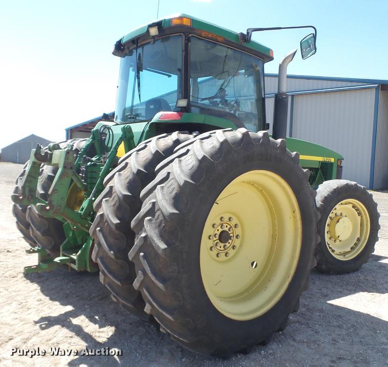 image for item FS9509 1998 John Deere 8400 MFWD tractor