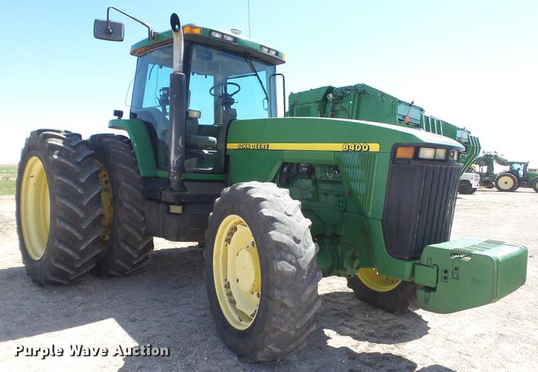 image for item FS9509 1998 John Deere 8400 MFWD tractor
