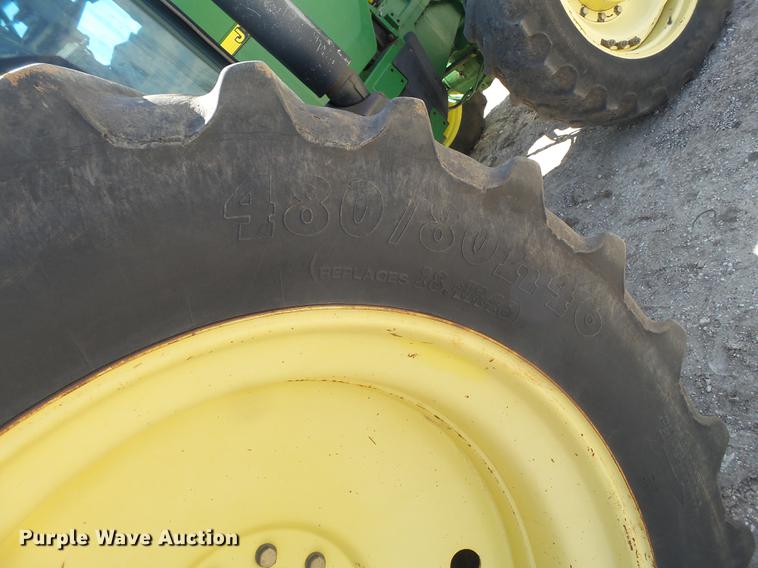 image for item FS9509 1998 John Deere 8400 MFWD tractor