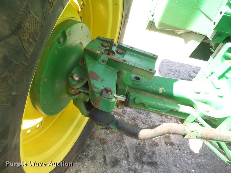 image for item FS9509 1998 John Deere 8400 MFWD tractor