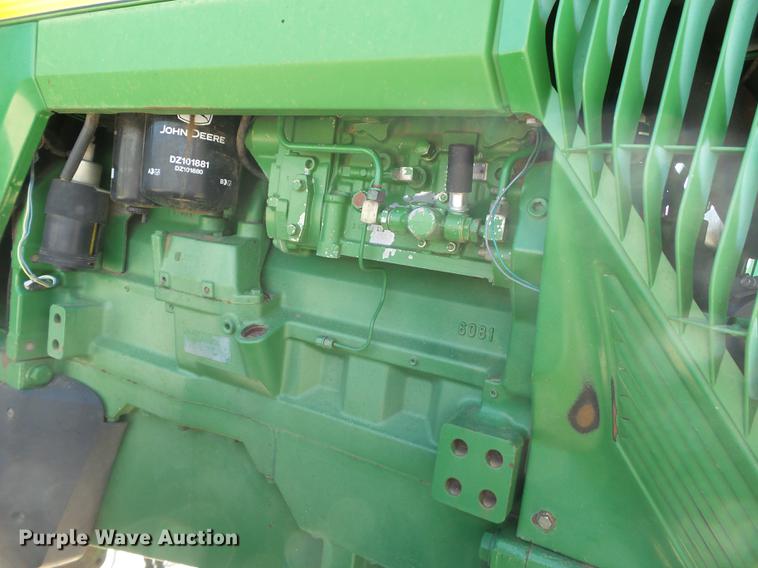 image for item FS9509 1998 John Deere 8400 MFWD tractor