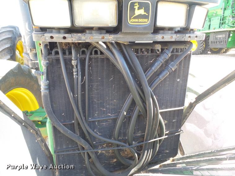 image for item FS9509 1998 John Deere 8400 MFWD tractor