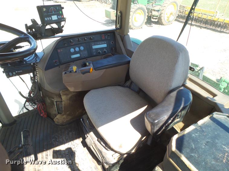 image for item FS9509 1998 John Deere 8400 MFWD tractor