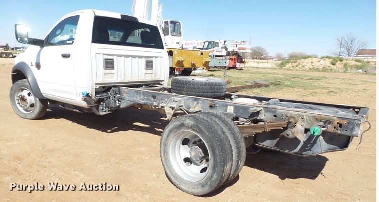 image for item FS9510 2011 Dodge Ram 5500 truck cab and chassis