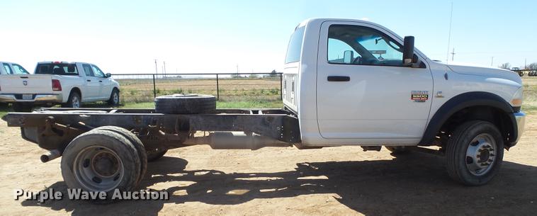 image for item FS9510 2011 Dodge Ram 5500 truck cab and chassis