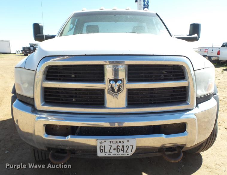 image for item FS9510 2011 Dodge Ram 5500 truck cab and chassis