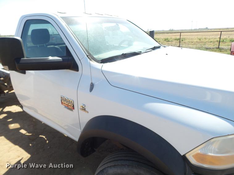 image for item FS9510 2011 Dodge Ram 5500 truck cab and chassis