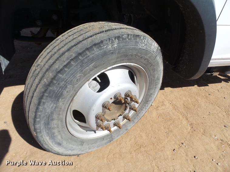 image for item FS9510 2011 Dodge Ram 5500 truck cab and chassis