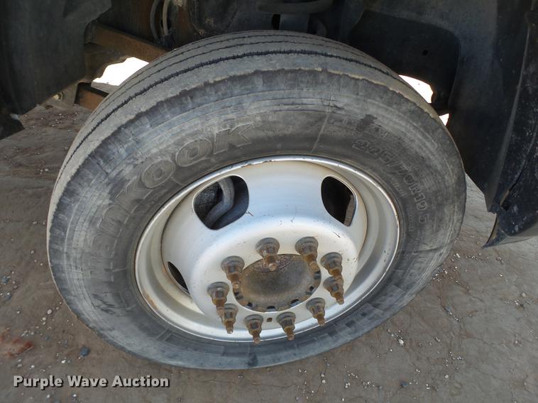 image for item FS9510 2011 Dodge Ram 5500 truck cab and chassis