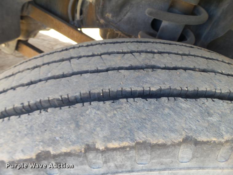 image for item FS9510 2011 Dodge Ram 5500 truck cab and chassis